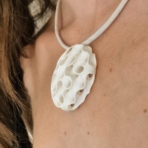 Collar Vega Blanco Seda