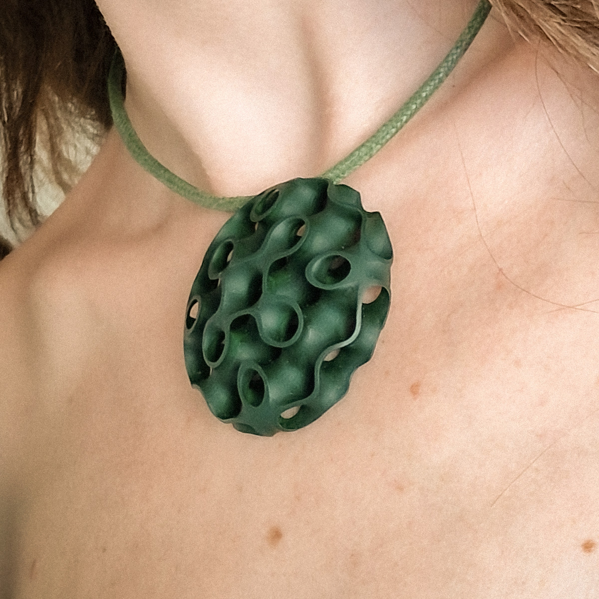 Collar Vega Verde Bosque