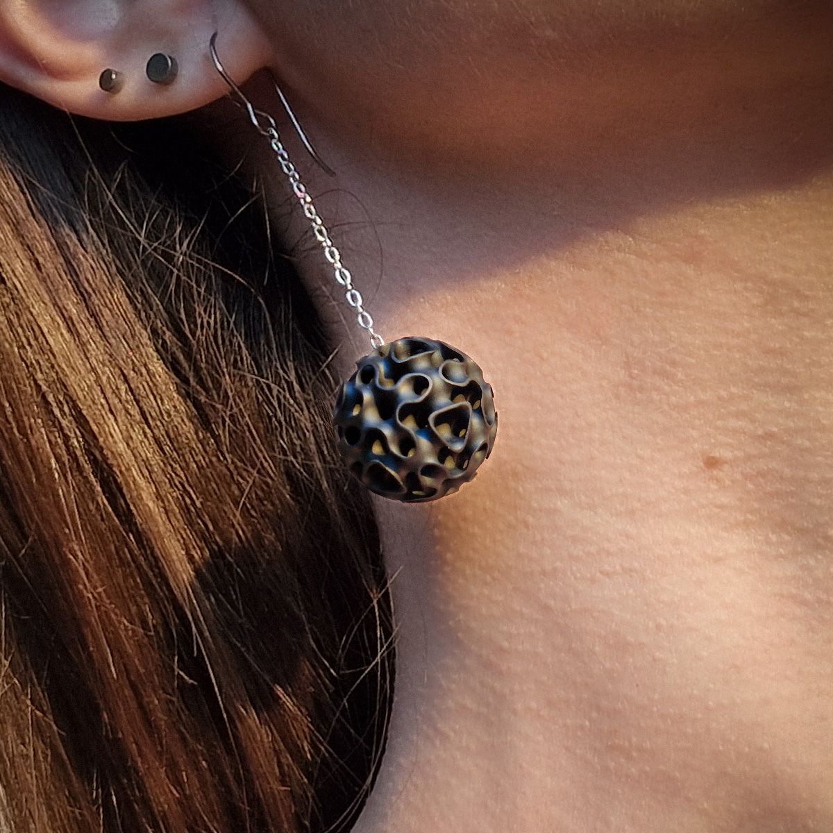 Pendientes Polaris Negro Sombra