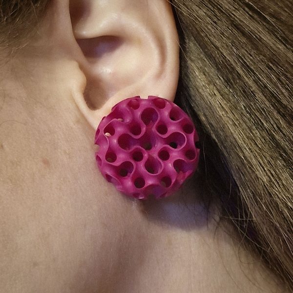 Pendientes Magenta Real detalle